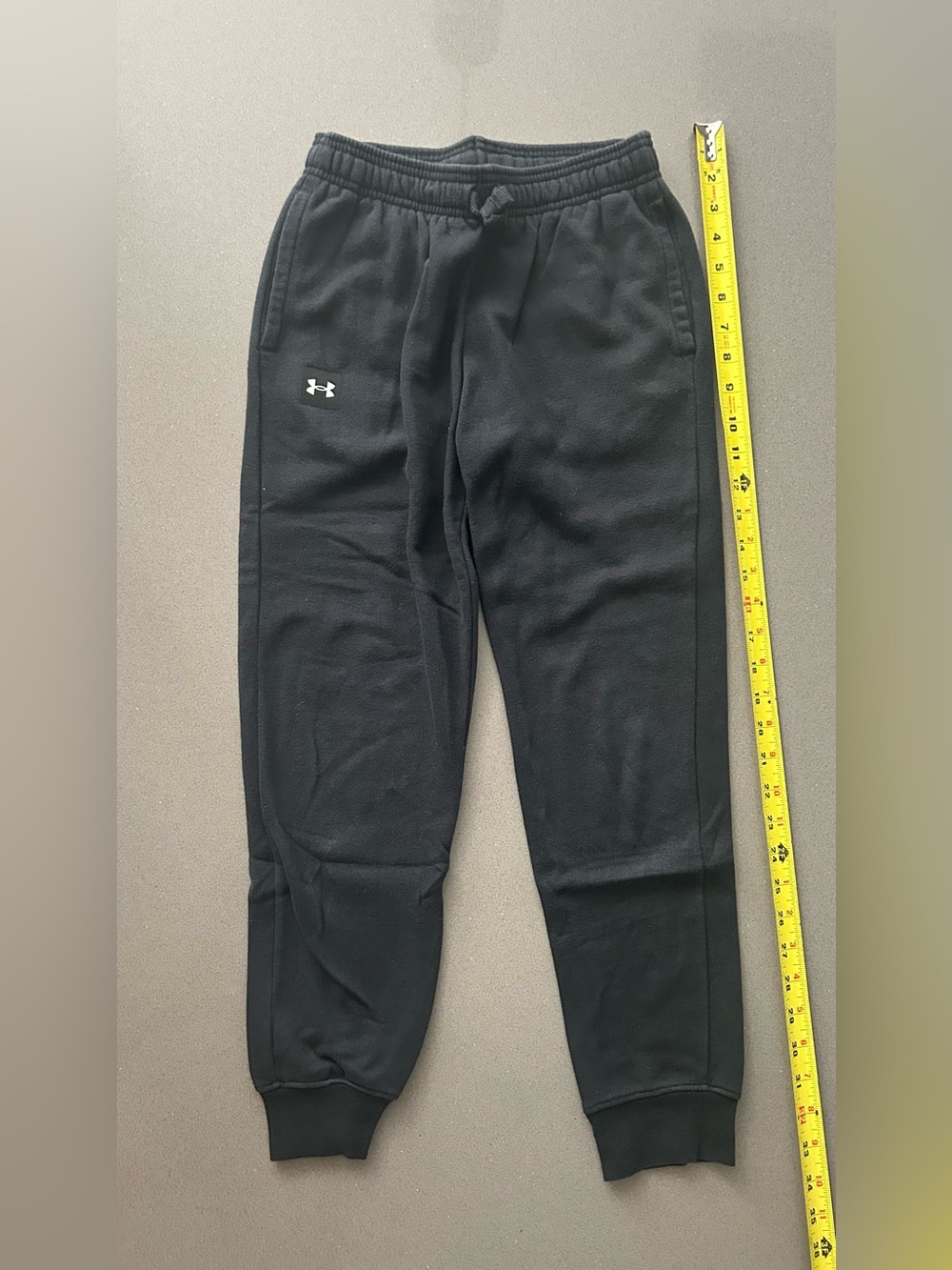 Under Armour Kids Black Jogger Sweatpants with Logo Size YM.